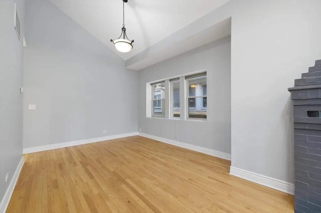 4545 North Lawndale Avenue Chicago IL 60625