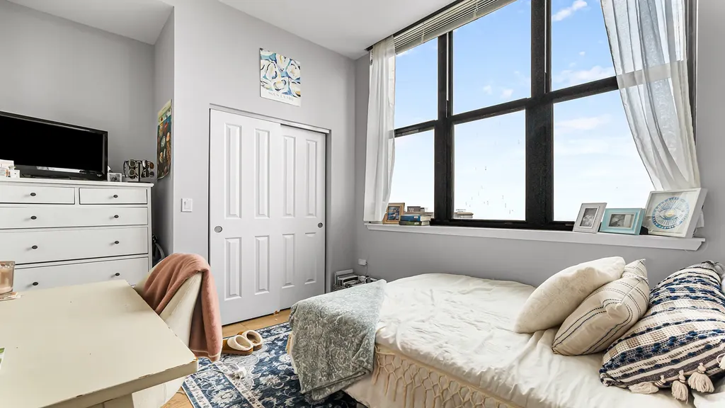 1464 South Michigan Avenue Chicago IL 60605