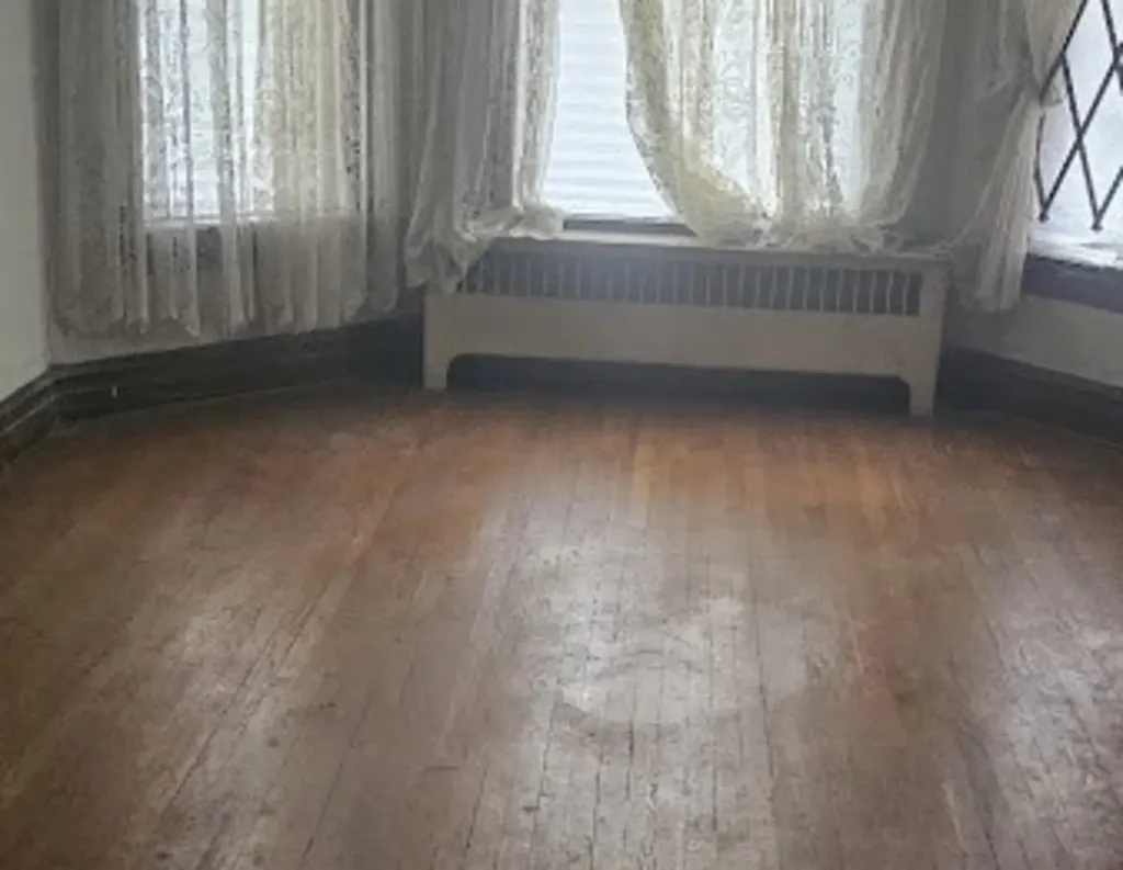 6117 South Bishop Street Chicago IL 60636