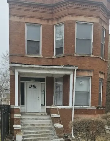 6117 South Bishop Street Chicago IL 60636