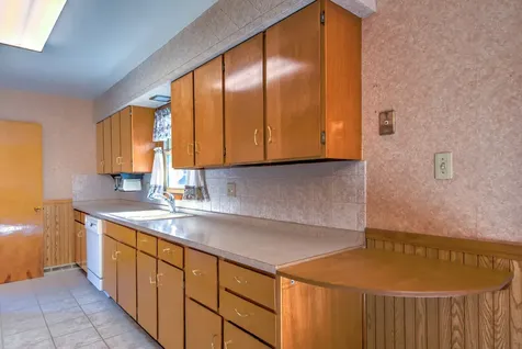 2937 172ND Street Lansing IL 60438