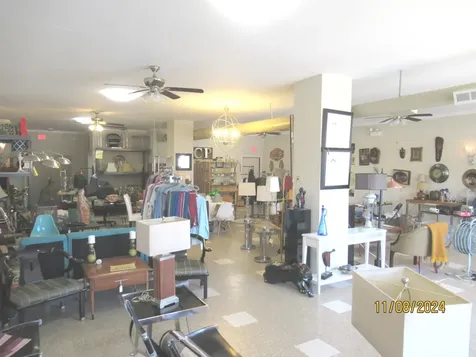 3334 Chicago Road Steger IL 60475