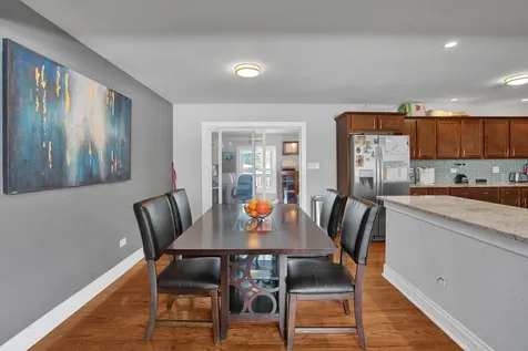 935 East 169th Street South Holland IL 60473