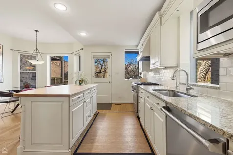 5530 South Kimbark Avenue Chicago IL 60637