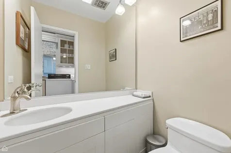 5530 South Kimbark Avenue Chicago IL 60637