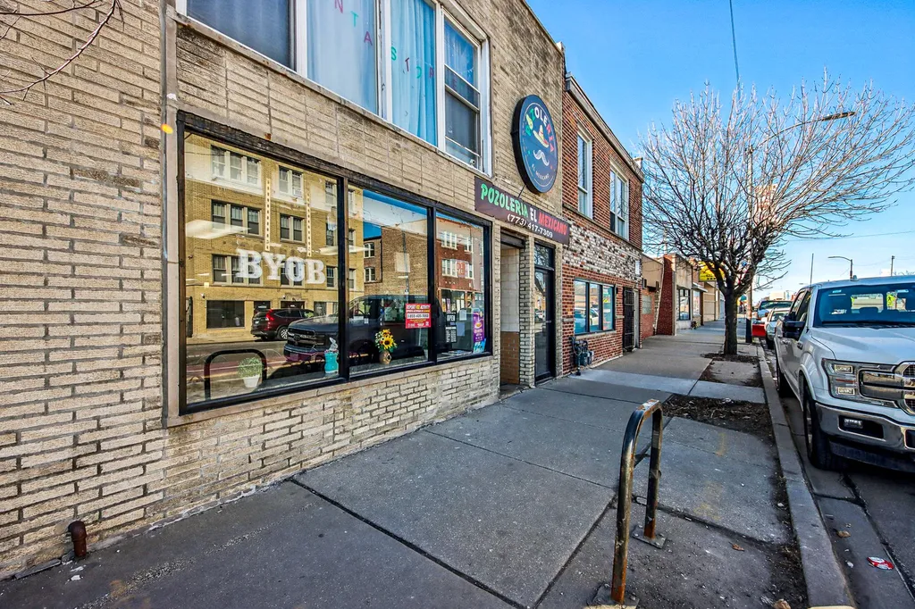 5037-39 West Diversey Avenue Chicago IL 60639