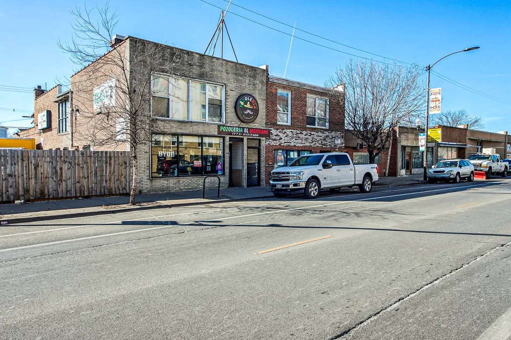 5037-39 West Diversey Avenue Chicago IL 60639