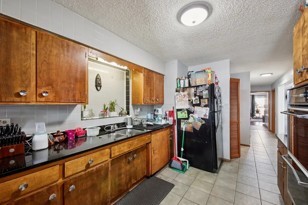 5037-39 West Diversey Avenue Chicago IL 60639