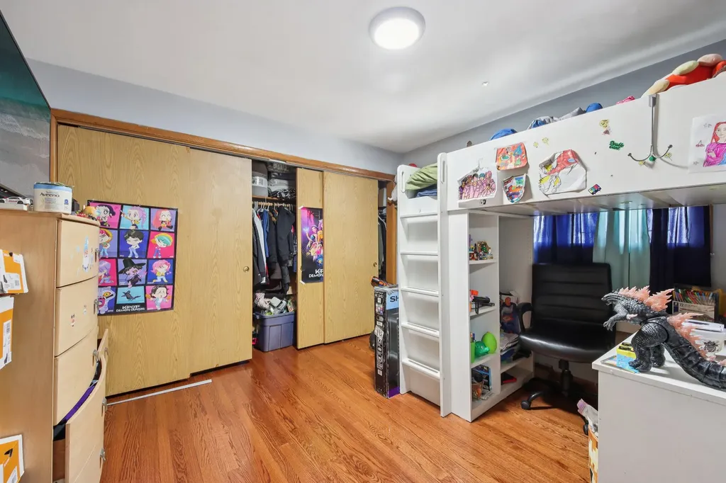 5037-39 West Diversey Avenue Chicago IL 60639