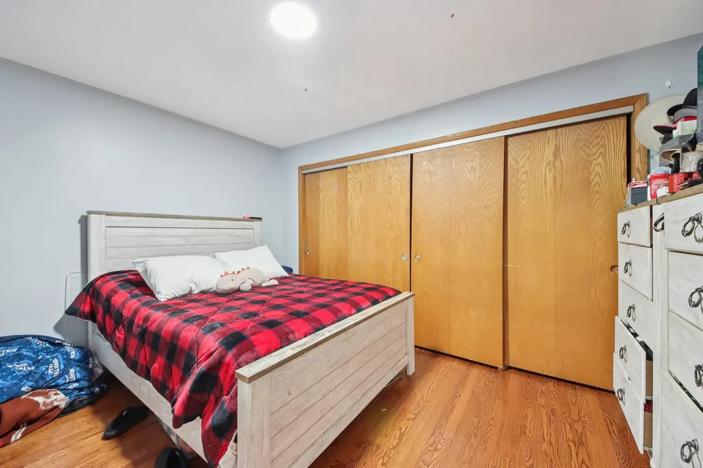 5037-39 West Diversey Avenue Chicago IL 60639