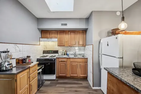 5037-39 West Diversey Avenue Chicago IL 60639