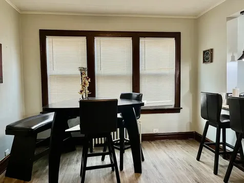 1616 Victoria Avenue North Chicago IL 60064