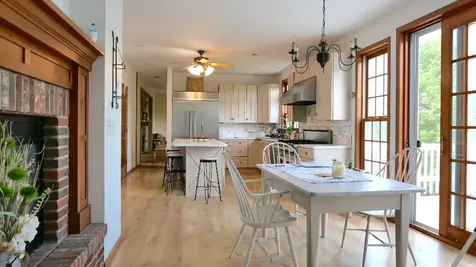 2346 West Longhollow Road Elizabeth IL 61028