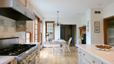 2346 West Longhollow Road Elizabeth IL 61028