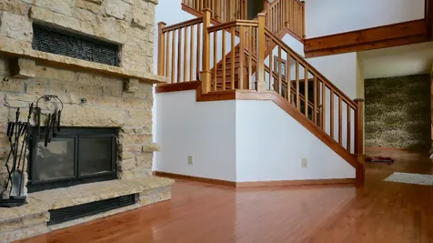 2346 West Longhollow Road Elizabeth IL 61028