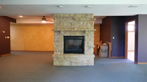 2346 West Longhollow Road Elizabeth IL 61028