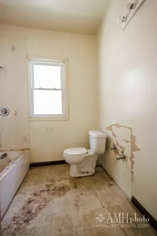 360 South Elm Avenue Kankakee IL 60901