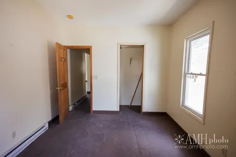 360 South Elm Avenue Kankakee IL 60901