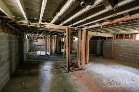 360 South Elm Avenue Kankakee IL 60901