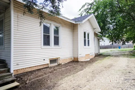 360 South Elm Avenue Kankakee IL 60901