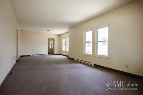 360 South Elm Avenue Kankakee IL 60901