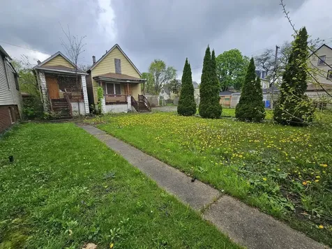 11920 South Calumet Avenue Chicago IL 60628