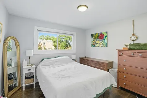 6712 South Evans Avenue Chicago IL 60637