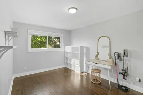 6712 South Evans Avenue Chicago IL 60637