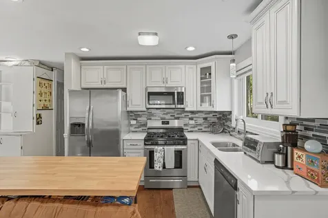 6712 South Evans Avenue Chicago IL 60637