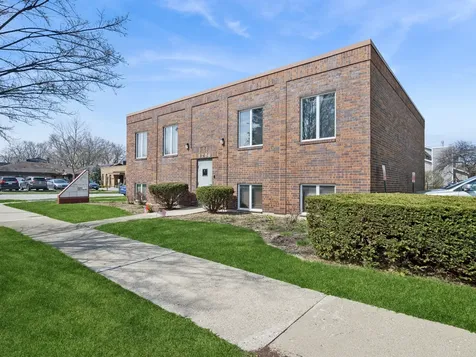 1204 East Central Road Arlington Heights IL 60005