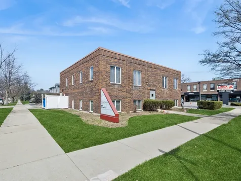 1204 East Central Road Arlington Heights IL 60005