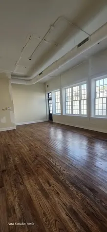2409 West Hirsch Street Chicago IL 60622