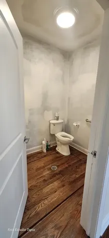 2409 West Hirsch Street Chicago IL 60622