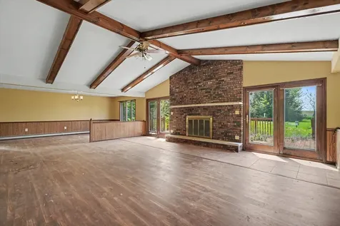 153 Lake Road Seymour IL 61875