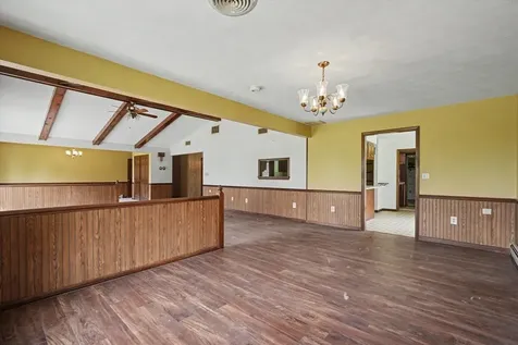 153 Lake Road Seymour IL 61875