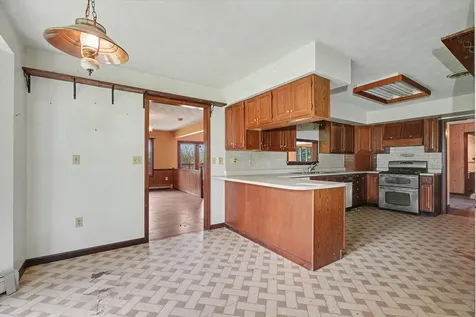153 Lake Road Seymour IL 61875