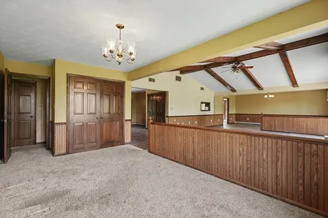 153 Lake Road Seymour IL 61875