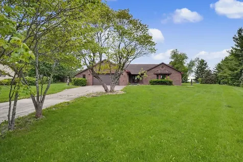 153 Lake Road Seymour IL 61875