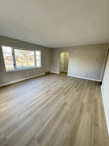 1616 Glenwood Avenue Joliet IL 60435