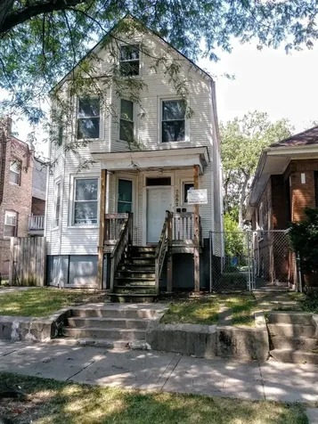 6952 South Ada Street Chicago IL 60636