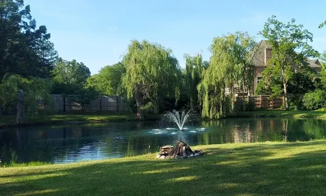 83 Wildwood Drive Barrington IL 60010