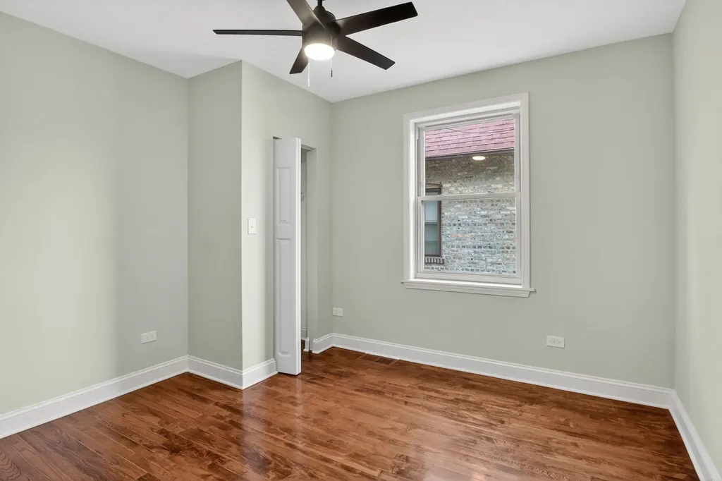 9347 South Loomis Street Chicago IL 60620