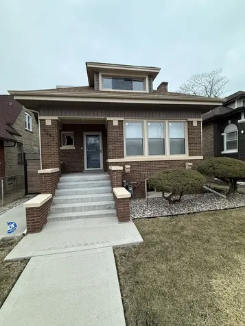 9347 South Loomis Street Chicago IL 60620