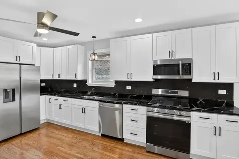 9347 South Loomis Street Chicago IL 60620