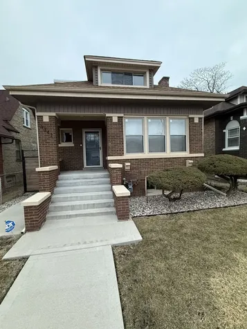 9347 South Loomis Street Chicago IL 60620
