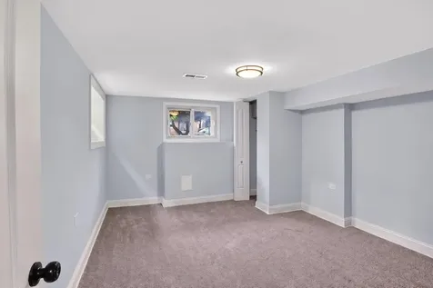 9347 South Loomis Street Chicago IL 60620