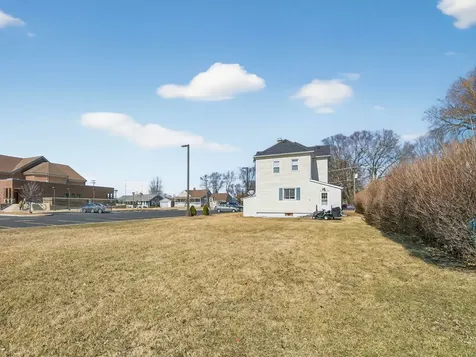 159 East Church Street Coal City IL 60416