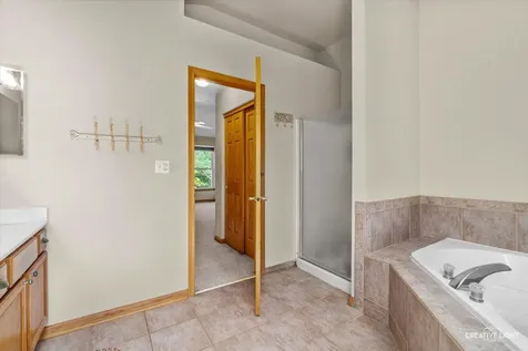 158 Edgewater Lane Sugar Grove IL 60554