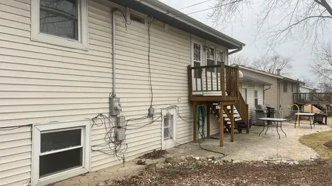 450 Sherwood Drive Aurora IL 60505