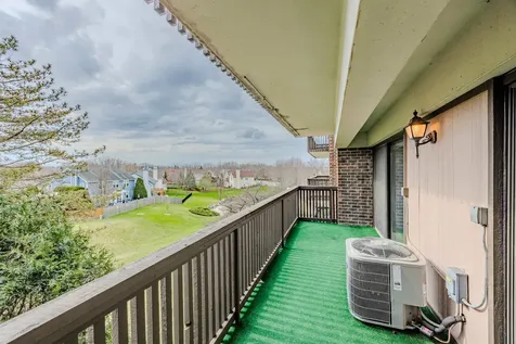 920 Vose Drive Gurnee IL 60031